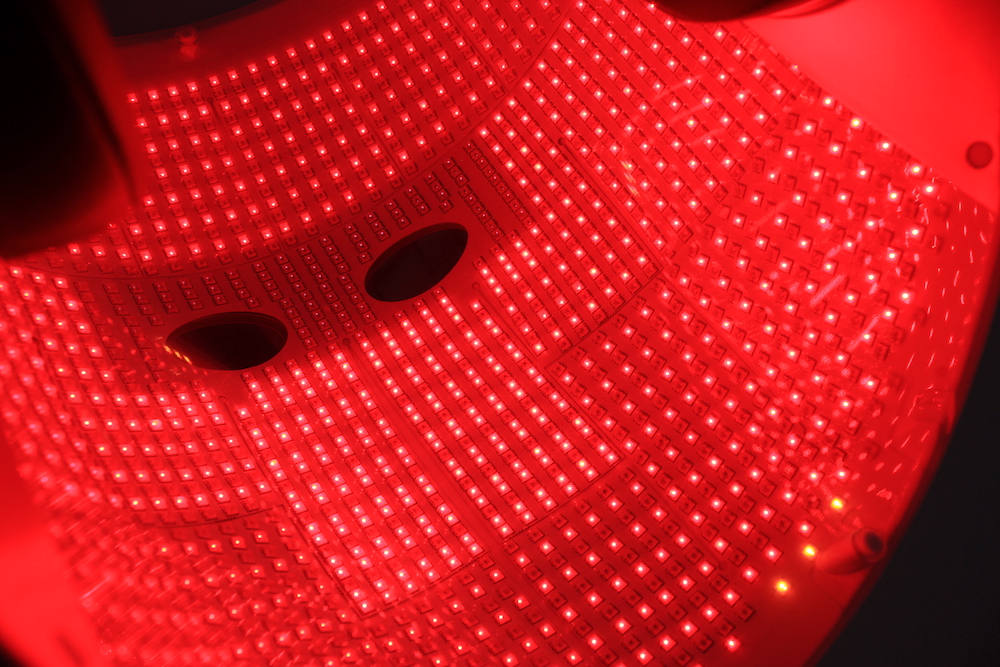Гэртээ хэрэглэдэг LED маскууд үнэхээр үр дүнтэй юу? Мэргэжилтнүүд хариулж байна (фото 6)