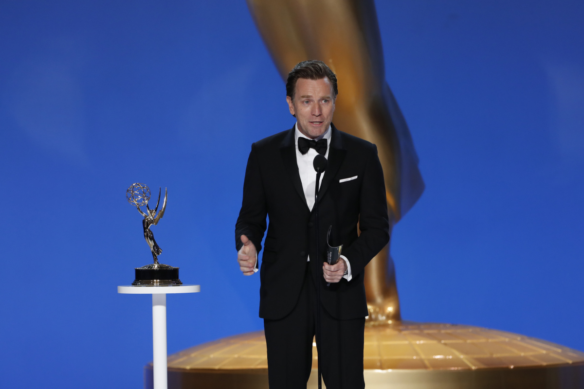 Emmy 2021 шагнал гардуулах ёслолын ялагчид тодорлоо (фото 17)