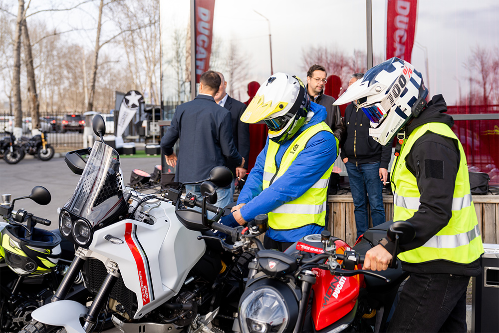 Ducati брэндийн нээлтийн арга хэмжээ: Монголын мото сонирхогчид нэг дор (фото 10)