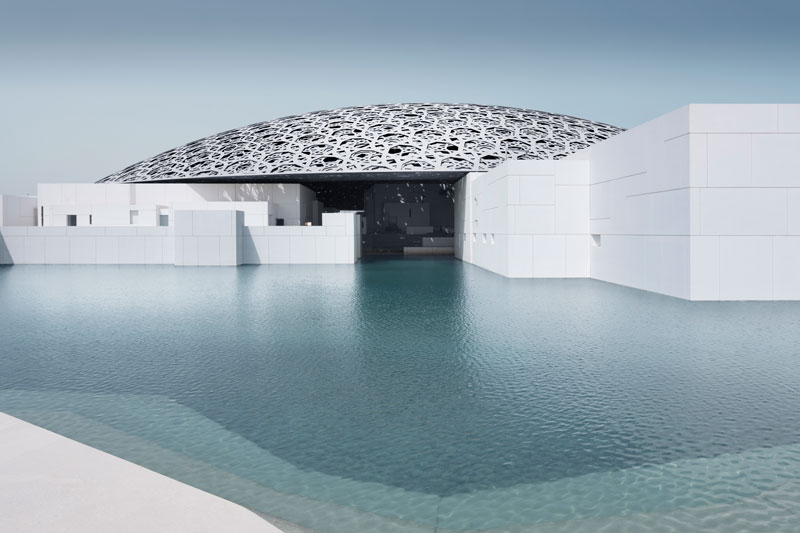 Архитектурын гайхамшиг: Абу-Даби дахь Луврын музейг харцгаая (фото 6)