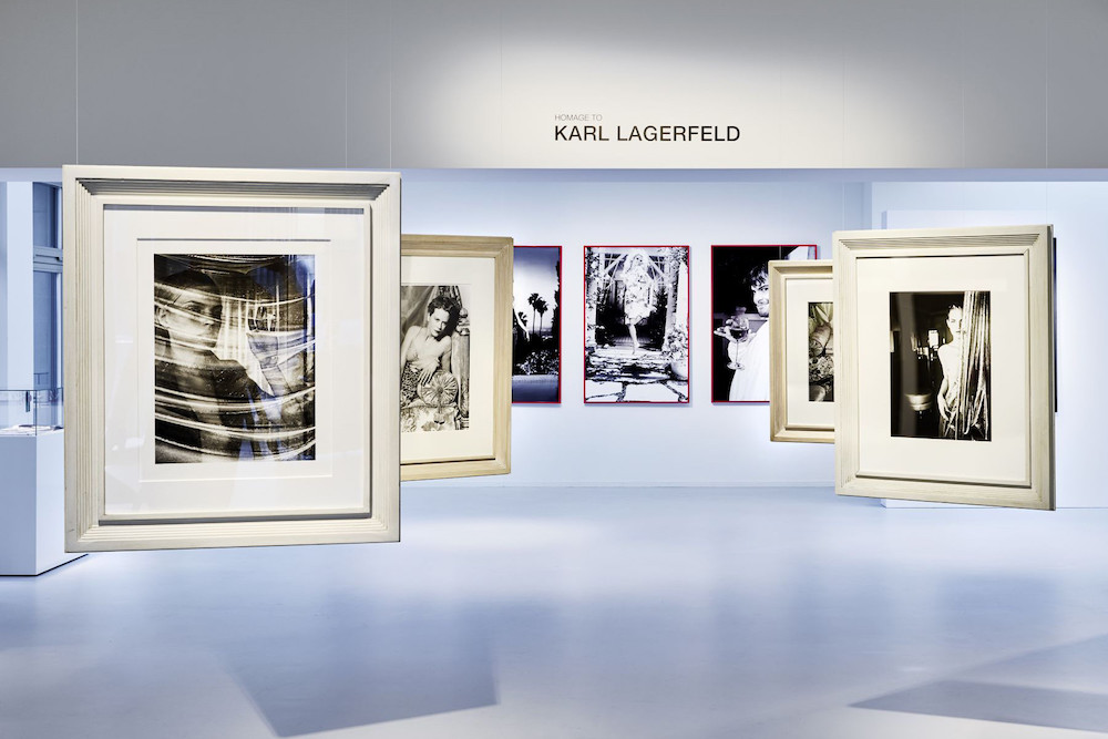 Карл Лагерфельдэд хүндэтгэл үзүүлсэн гэрэл зургийн үзэсгэлэн нээлтээ хийлээ (фото 1)