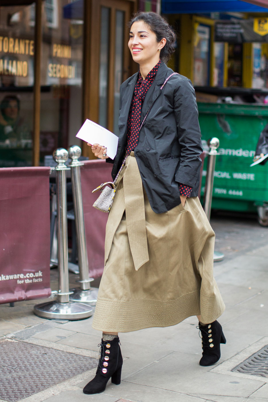 Лондонгийн загварын долоо хоног: Street Style. Нэгдүгээр хэсэг (фото 23)