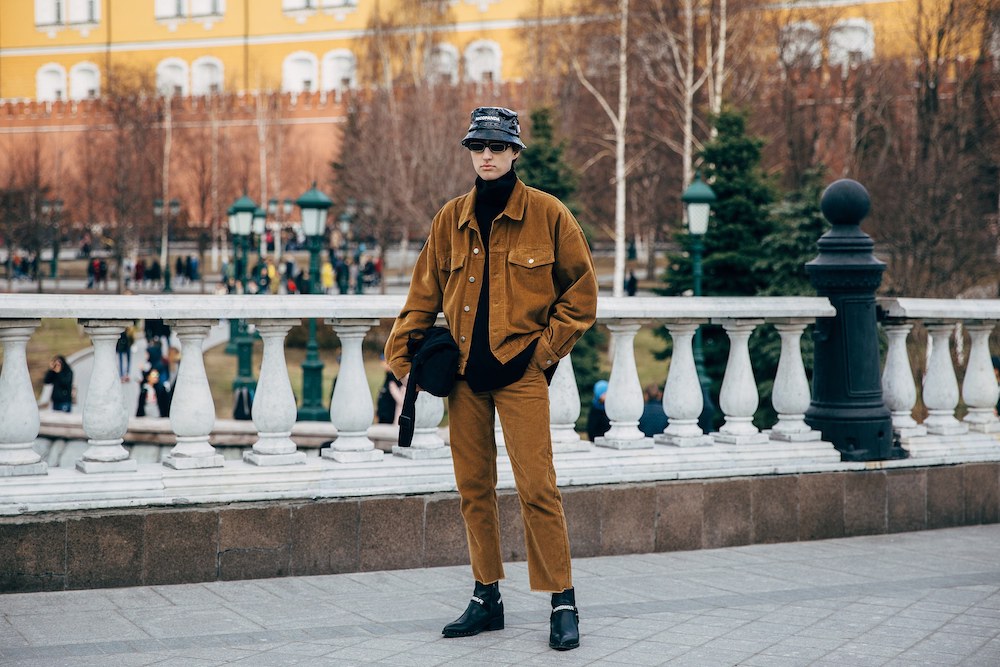 Street style: Москвагийн загварын долоо хоног дээрх шилдэг төрхүүд (фото 1)