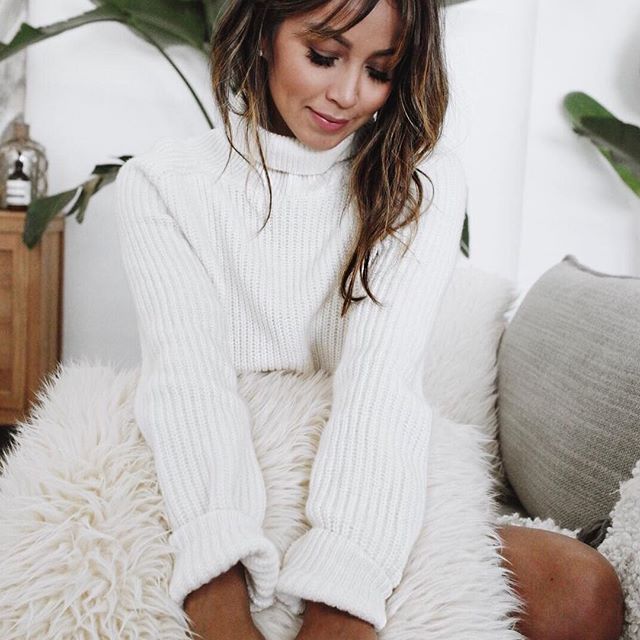 Rainy days call for our Reims Turtleneck!   @shop_sincerelyjules