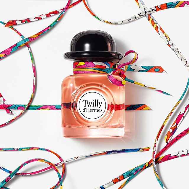 Go on, spritz yourself with the new #hermes fragrance, inspired by the iconic Twilly scarf #twillydhermes. Read more in the link above #buro247singapore #beauty
