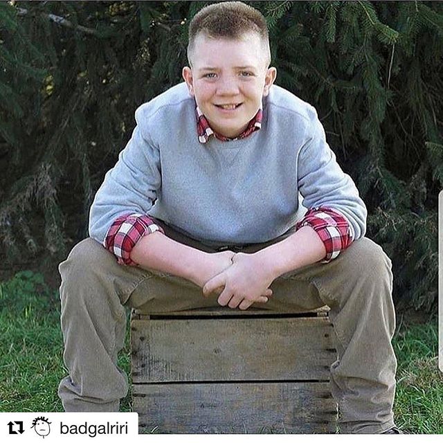 #Repost @badgalriri (@get_repost)
   
#KeatonJones Hero!!! Thank you young KING for inspiring us all who have been in your shoes at any capacity! 
If you have, or currently are going through any form of bullying, my heart and my prayers go out to you!  Bullies...y'all corny!