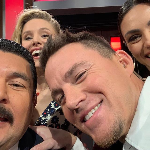 A selfless #selfie on our @RED benefit show! @ChanningTatum @KristenAnnieBell #MilaKunis @IamGuillermo