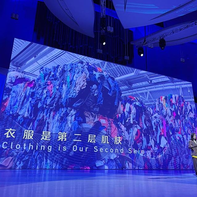 Presenting @futuretechlab and speaking about almost 3 trillion dollar fashion and apparel industry, beautiful creative and at the same time being one of the largest polluting industries in the world in front of over 300 million people in China...thank you TENCENT for having us and for helping spread the message out in the world    
