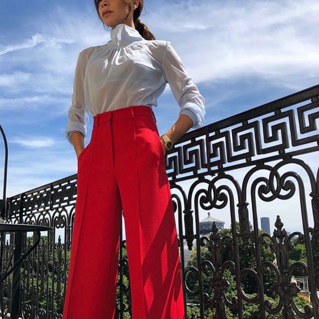 My favourite #VBPreSS19 look - red tailored wide leg trousers and the light blue gathered sheer top. Now available on my website and at #VBDoverSt! x VB