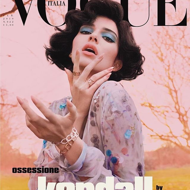 DRAMA. my @vogueitalia Feb. cover by @mertalas & @macpiggott !! one of my favorite shoots i ve ever done! can t wait for you guys to see the rest. dream come true!     OSSESSIONE
@gb65