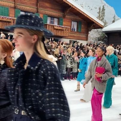 Ending my FW19 runway season in the most appropriate way possible: celebrating Karl and Virginie s @chanelofficial collection with everyone in a standing ovation together. Such a beautiful moment in fashion s history   #CHANELinthesnow