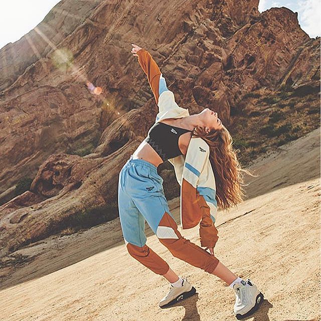 For #REEBOKxGIGI Season II, I was inspired by Reebok s 90 s  Boundless  collection    and the endless possibilities & wonder the great outdoors bring. These pieces are functional and effortless; I m so excited to see the adventures they join you on !!!! Thank you all for your support of the first season, and to my @reebok family for the opportunity to continue creating in this space. Made with love, always. xG      @reebokwomen @reebokclassics
FULL COLLECTION NOW AVAILABLE AT REEBOK.com/gigihadid (link in bio) and select stores Worldwide