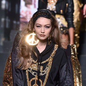 Moschino x H&M загварын шоу хэрхэн болж өнгөрсөн бэ Moschino x H&M загварын шоу хэрхэн болж өнгөрсөн бэ