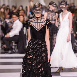 Бюро 24/7 тойм: Christian Dior Haute Couture, хавар-зун 2018 Бюро 24/7 тойм: Christian Dior Haute Couture, хавар-зун 2018