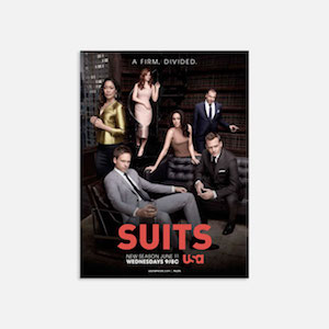 Меган Маркл ба Патрик Жей Адамс нар “Suits” цувралыг орхино Меган Маркл ба Патрик Жей Адамс нар “Suits” цувралыг орхино