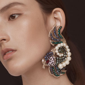 Мөрөөдлийн зүйл: Gucci-гийн ээмэг Мөрөөдлийн зүйл: Gucci-гийн ээмэг