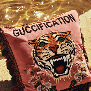 Гэртээ "Gucci" уур амьсгал оруулах боломж: Шинэ цуглуулгатай танилцацгаая Гэртээ "Gucci" уур амьсгал оруулах боломж: Шинэ цуглуулгатай танилцацгаая