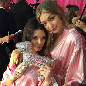 Жижи ба Кендалл нар энэ жилийн Victoria’s Secret-ийн загварын шоунд оролцоно Жижи ба Кендалл нар энэ жилийн Victoria’s Secret-ийн загварын шоунд оролцоно