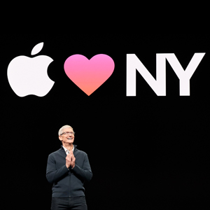 Apple гурван шинэ бүтээгдэхүүн танилцууллаа Apple гурван шинэ бүтээгдэхүүн танилцууллаа