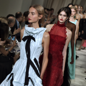 NYFW: Oscar de la Renta, хавар-зун 2016 NYFW: Oscar de la Renta, хавар-зун 2016