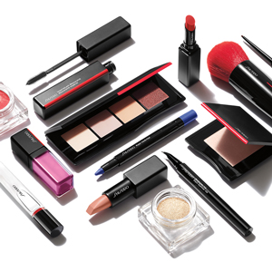 Харагдах ч үл мэдрэгдэх: Shiseido брэнд нүүр будалтын цувралдаа хувьсгал хийлээ Харагдах ч үл мэдрэгдэх: Shiseido брэнд нүүр будалтын цувралдаа хувьсгал хийлээ