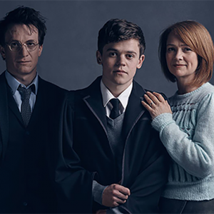 Харри Поттерын жүжиг “Olivier Awards 2017”-ын 11 төрөлд нэр дэвшжээ