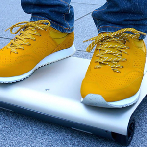 WalkCar: Японд таблетийн хэмжээтэй тээврийн хэрэгсэл бүтээлээ