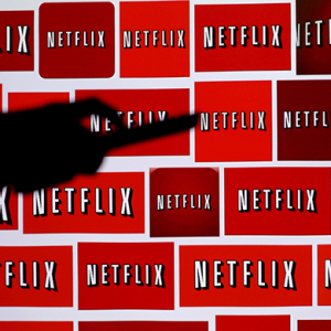 Netflix үзэгчдэд цувралын үйл явдлыг удирдах боломж олгоно