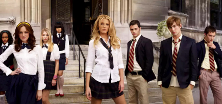 \"Gossip Girl\" цуврал эргэн ирнэ