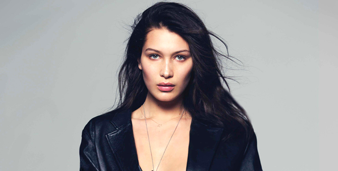 Белла Хадид Victoria's Secret шоуны өмнө хэрхэн хооллож байна вэ? Белла Хадид Victoria's Secret шоуны өмнө хэрхэн хооллож байна вэ?