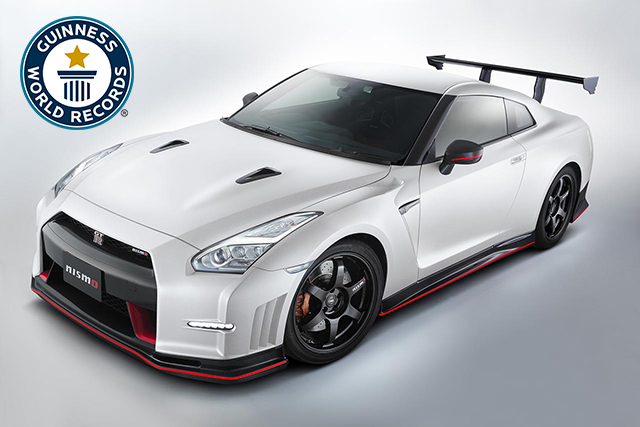 Nissan GT-R: Өндөр хурдтай дрифтийн рекорд эзэмшигчийг 500,000 паундаар үнэллээ