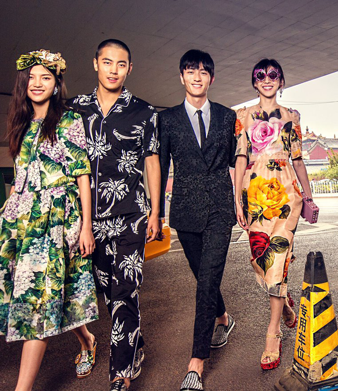 Dolce & Gabbana брэнд арьс өнгөөр ялгаварлах үзлээс болж Хятад дахь загварын шоугаа цуцаллаа