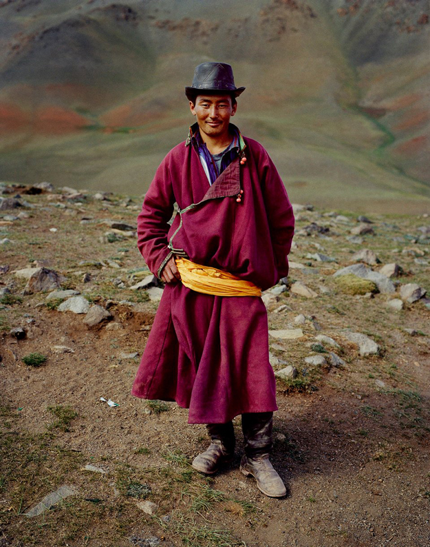 Нью-Йоркийн зурагчин 17 жилийн турш Монгол орныг судлан гайхалтай зургууд даржээ
