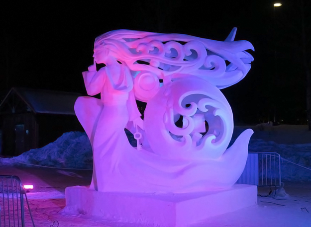 Монгол уран бүтээлчид Брекенрижийн цасан баримлын тэмцээнд алтан медаль хүртлээ