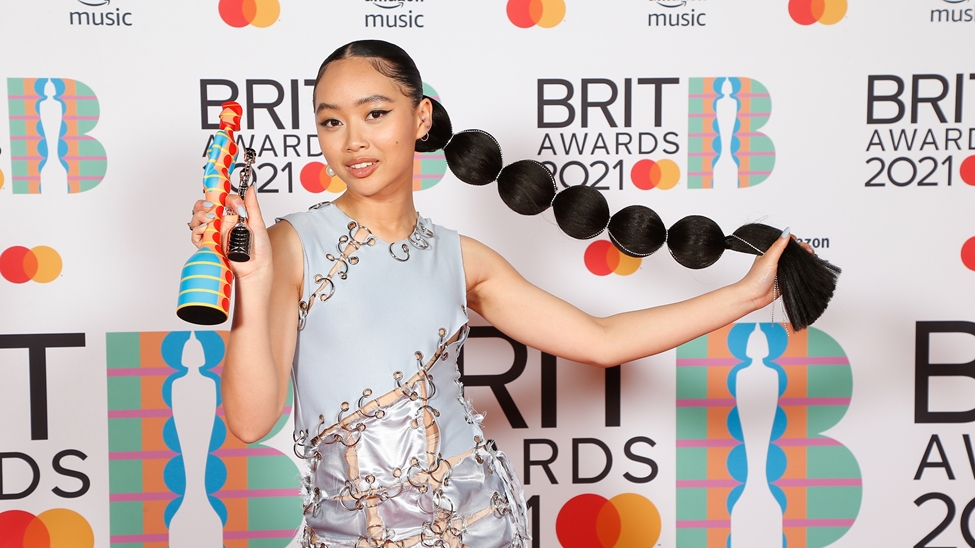 2021 оны "Brit Awards" наадмын ялагчид тодорлоо (фото 7)