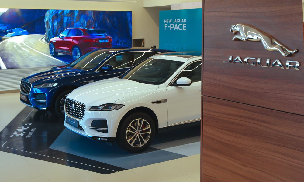 Монголын Jaguar шинэчлэгдсэн F-Pace автомашиныхаа “Чимээгүй Нээлт”-г хийлээ (фото 1)