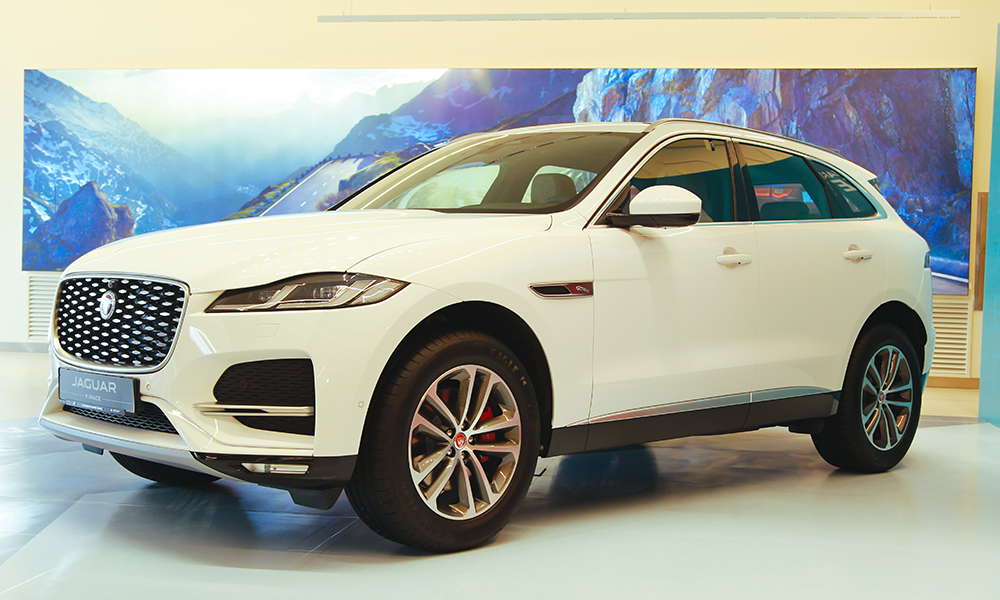 Монголын Jaguar шинэчлэгдсэн F-Pace автомашиныхаа “Чимээгүй Нээлт”-г хийлээ (фото 9)