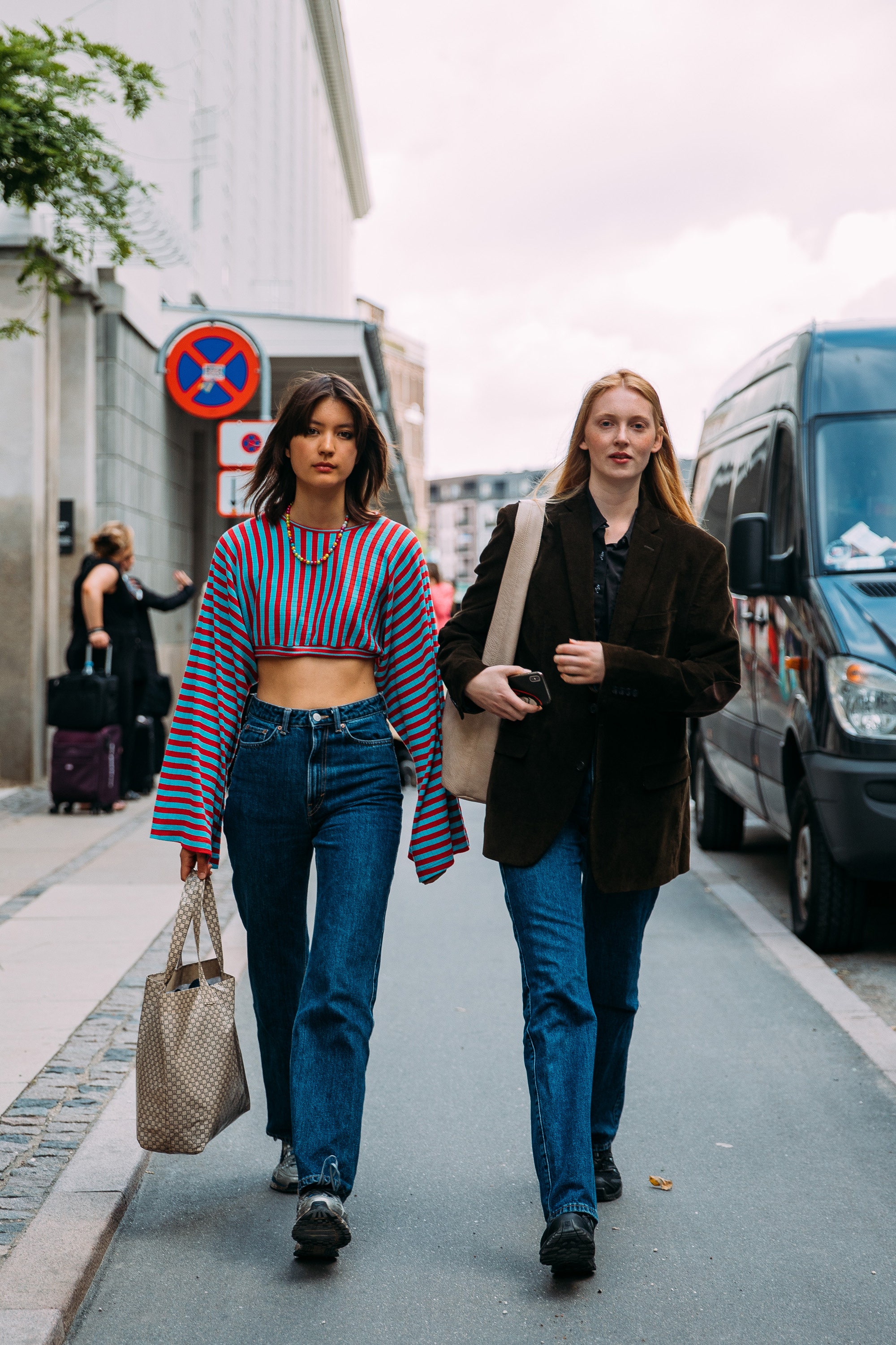 Street style дуран: Копенхагены загварын долоо хоног, хавар-зун 2022 (фото 2)