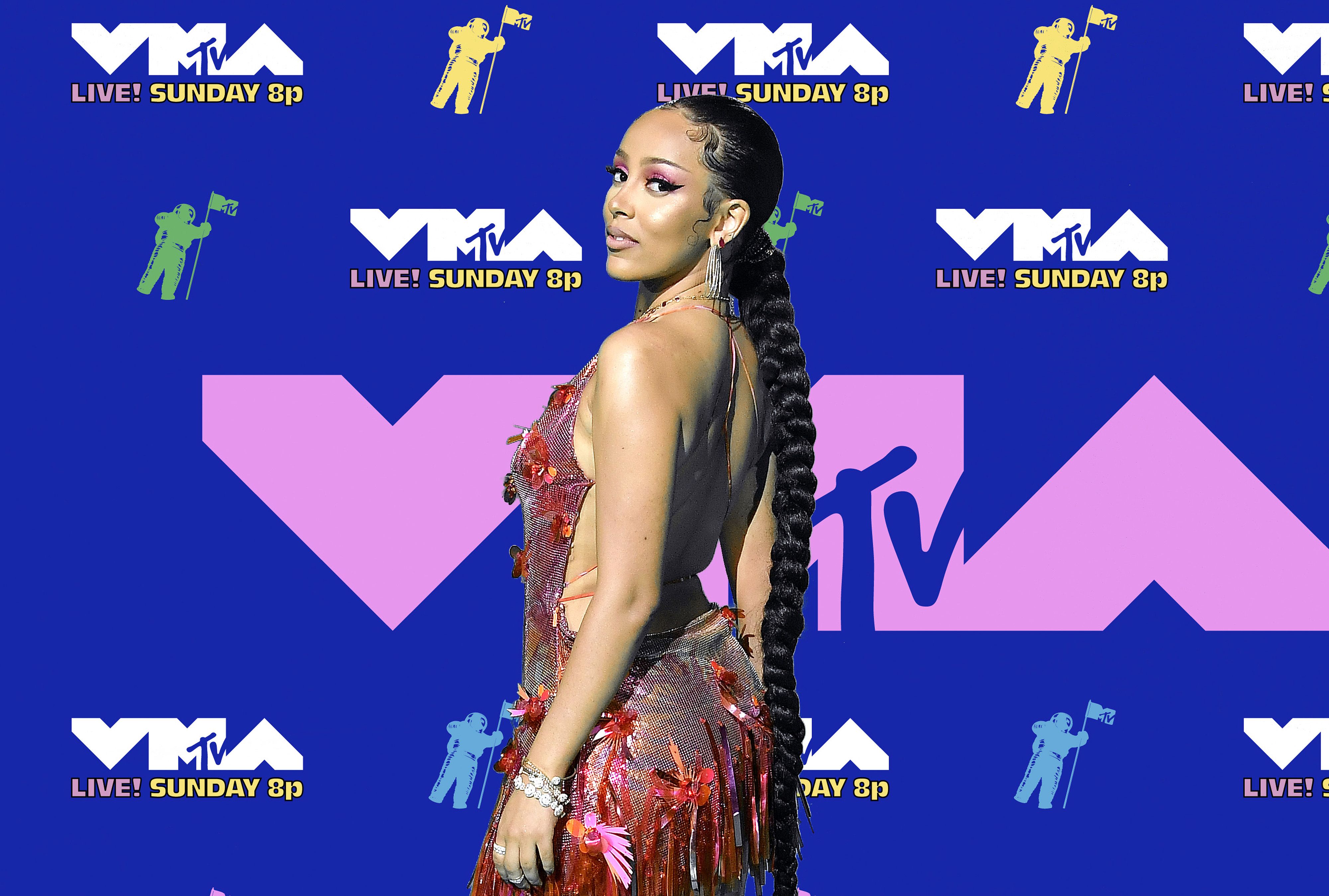 MTV VMA 2021 ёслолын талаар бид юу мэдэж байна вэ? (фото 3)