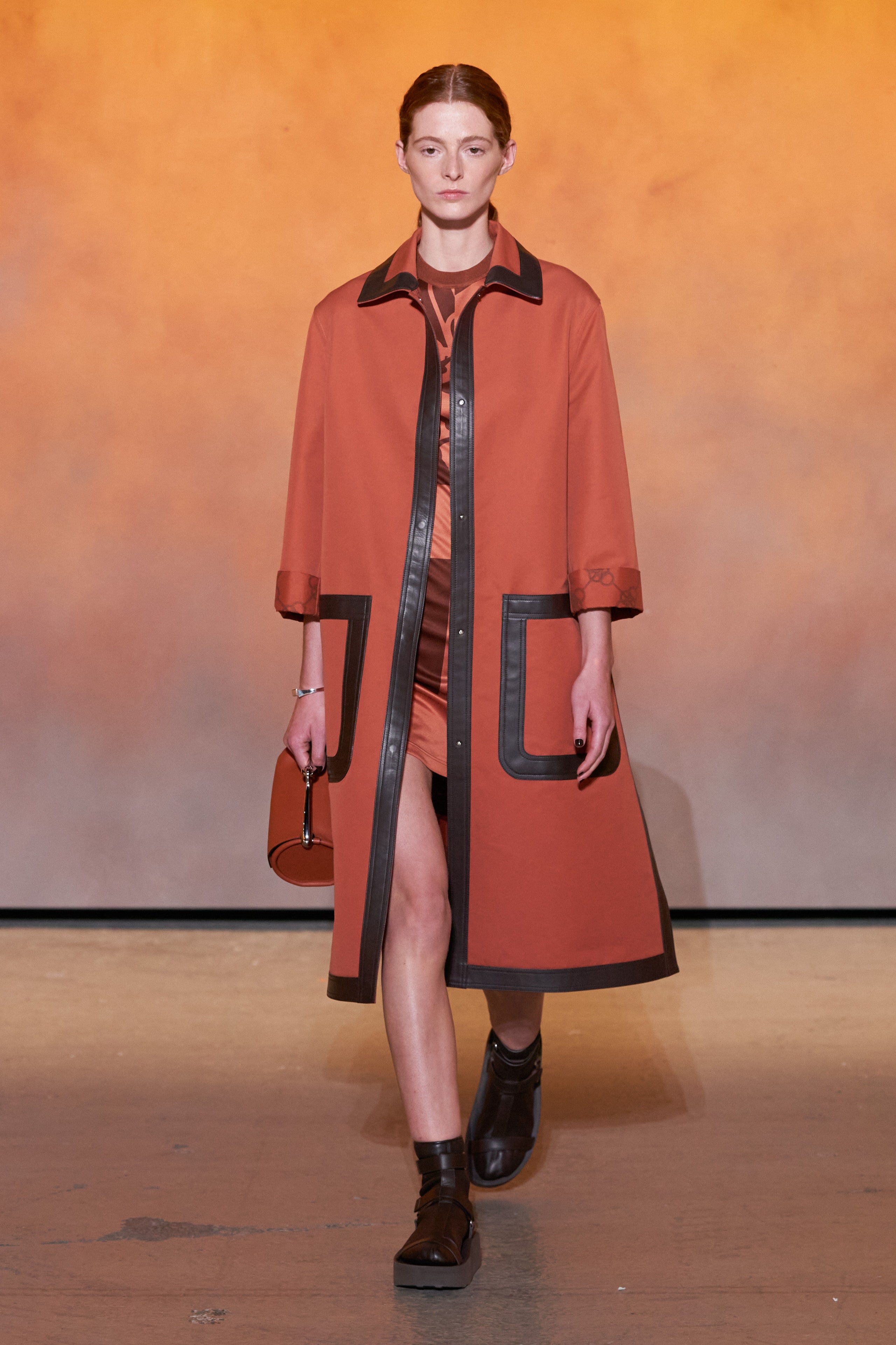 Hermès, хавар-зун 2022: Birkin цүнхнээс гадна ямар загварууд тренд болох вэ? (фото 20)