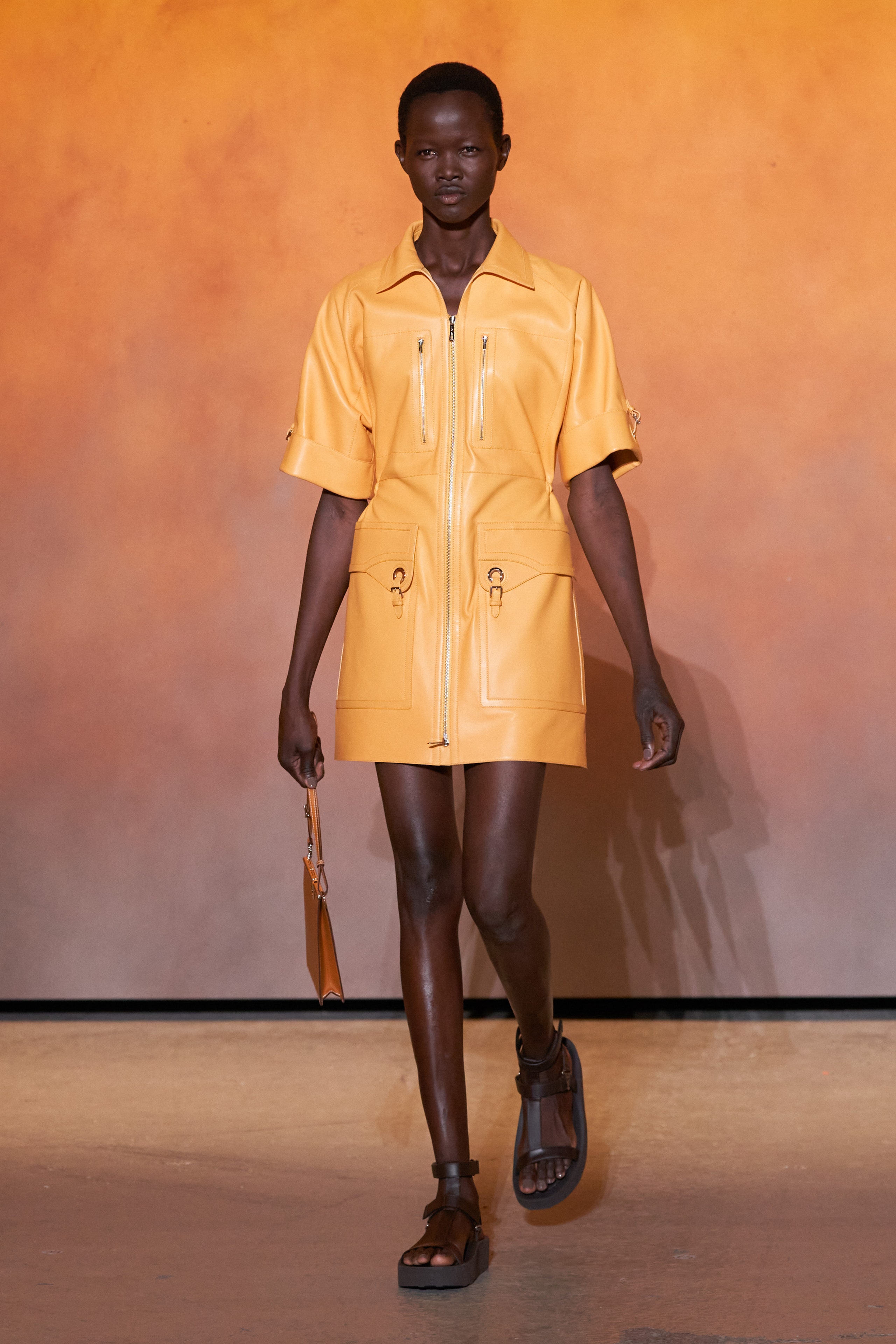 Hermès, хавар-зун 2022: Birkin цүнхнээс гадна ямар загварууд тренд болох вэ? (фото 28)