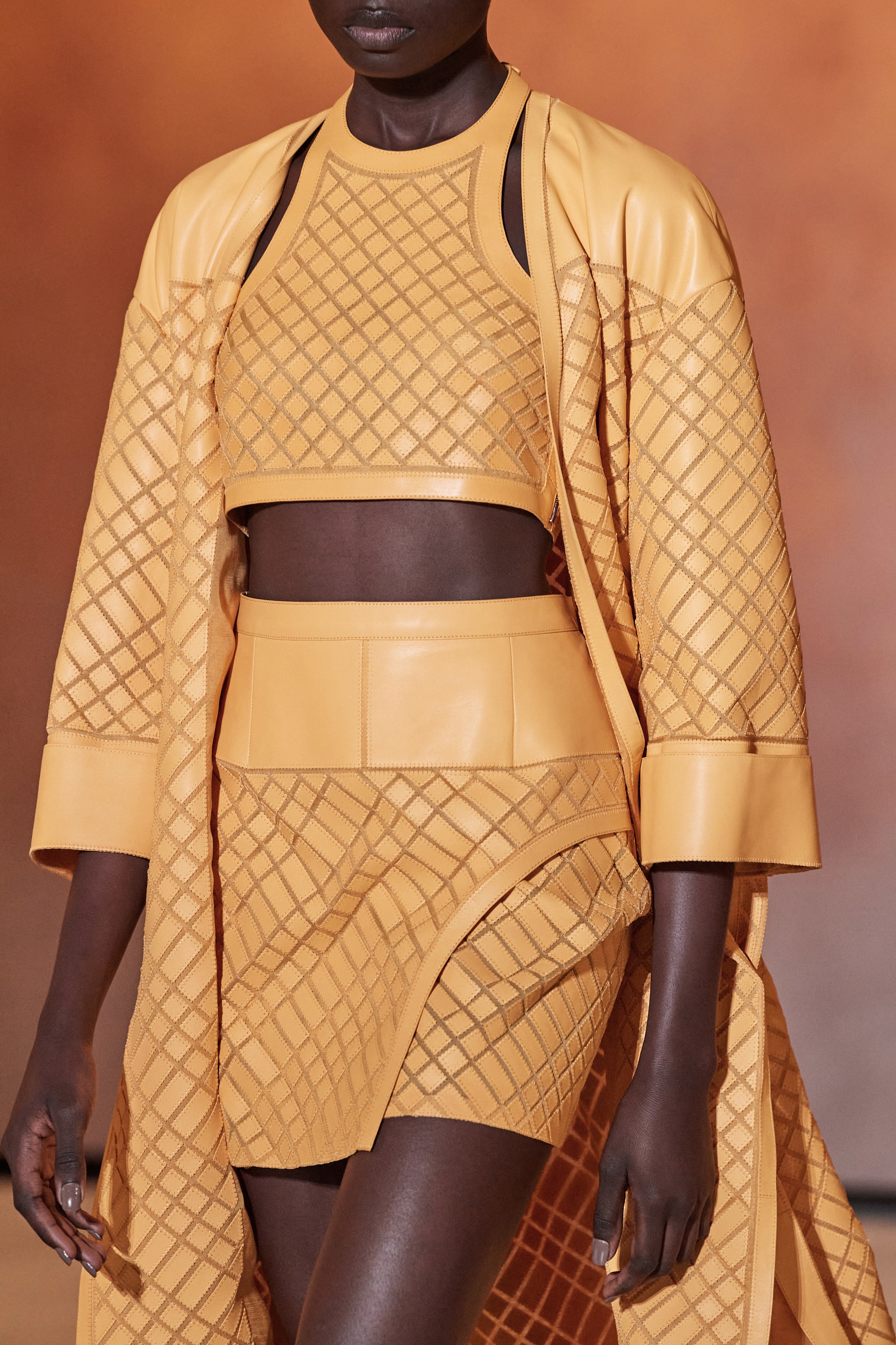 Hermès, хавар-зун 2022: Birkin цүнхнээс гадна ямар загварууд тренд болох вэ? (фото 50)
