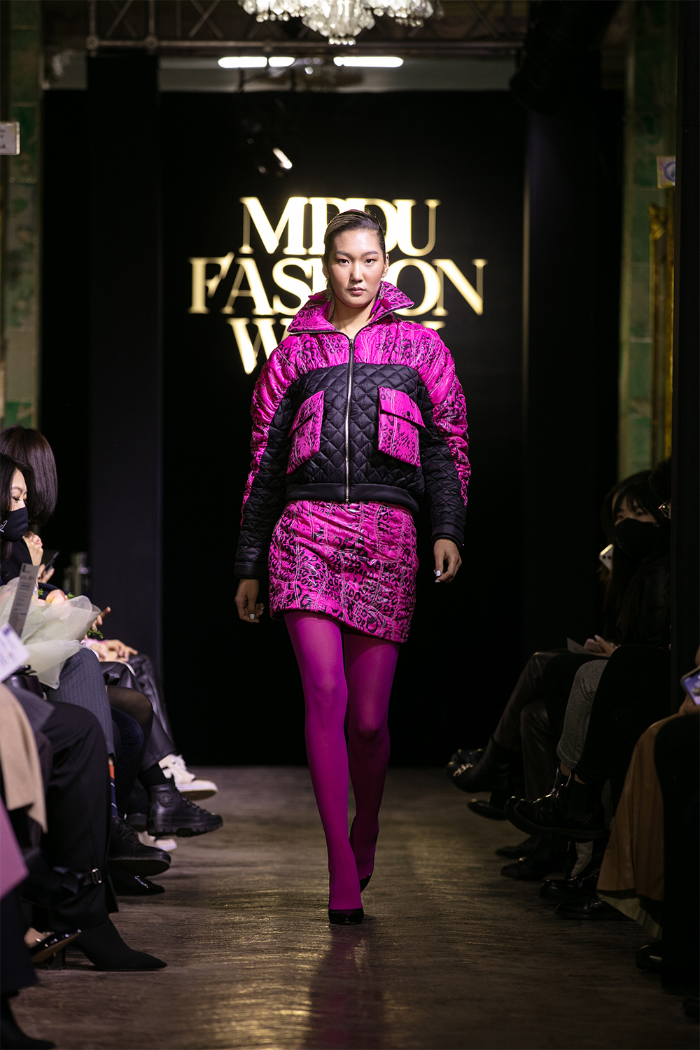 MPDU Fashion Week: Олон төрлийн хээ, материалаар дүүрэн TUVZA брэндийн цуглуулга (фото 5)