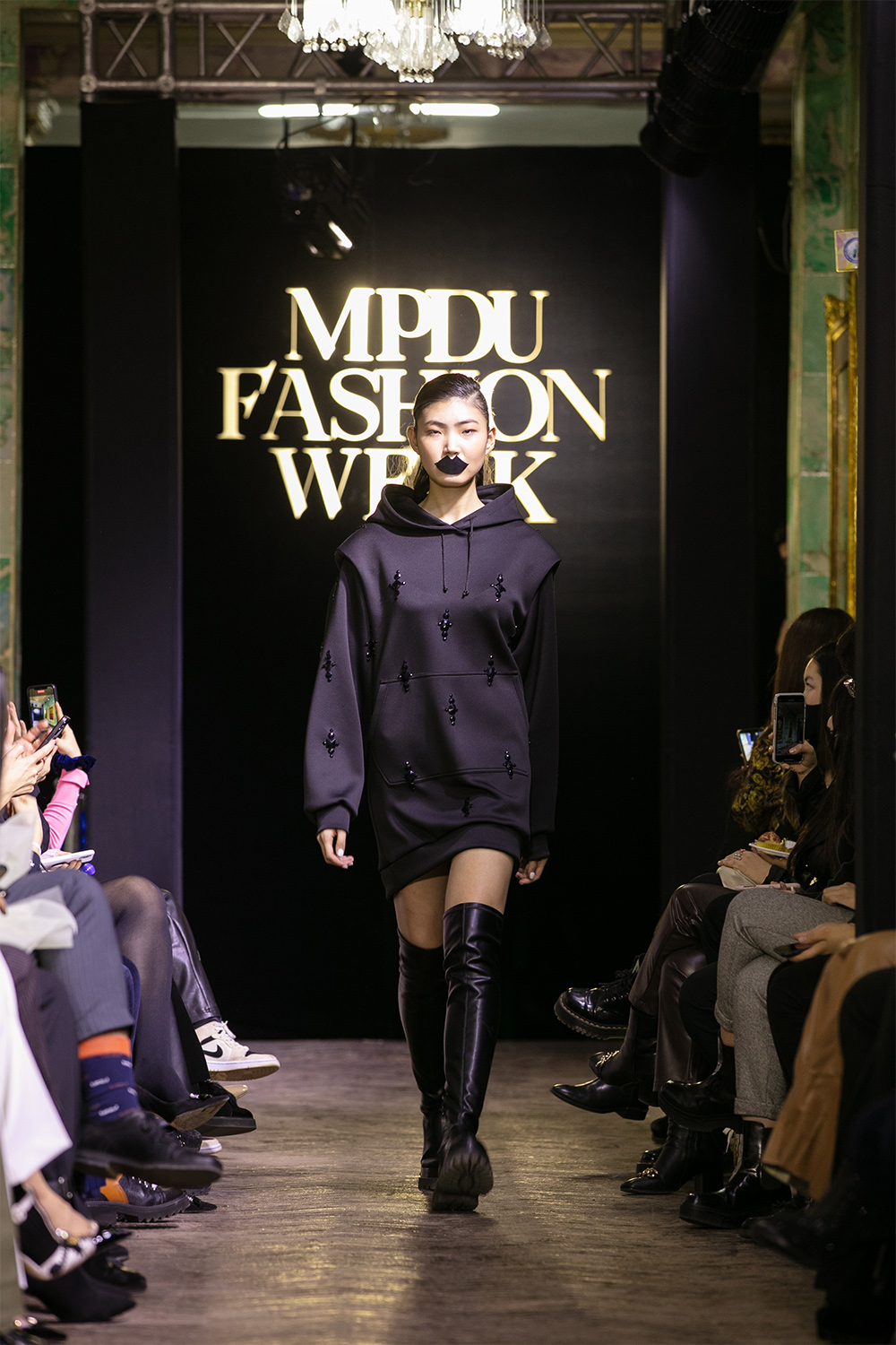 MPDU Fashion Week: SOYO брэндийн өдөр тутмын болон гоёлын хэв маяг хосолсон цуглуулга (фото 3)