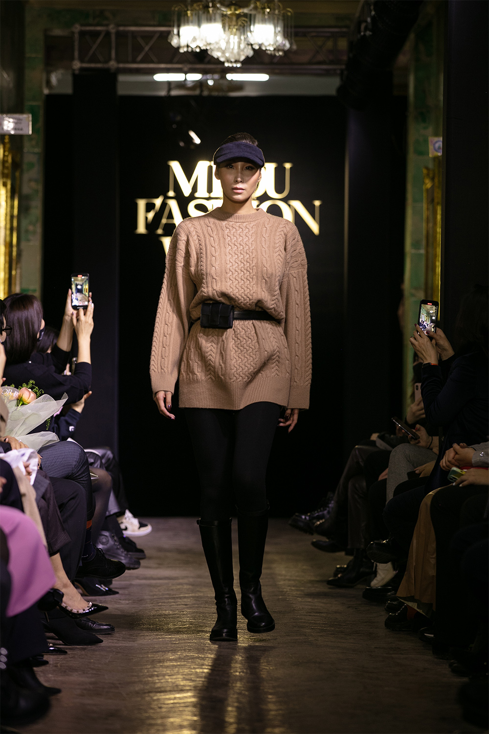 MPDU Fashion Week: NOÉMI брэндийн хэзээ ч моданаас гарахгүй цуглуулга (фото 4)
