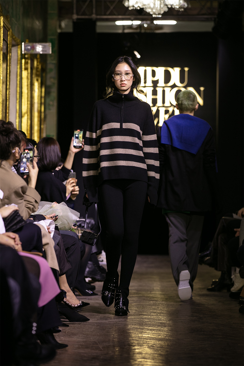 MPDU Fashion Week: NOÉMI брэндийн хэзээ ч моданаас гарахгүй цуглуулга (фото 13)