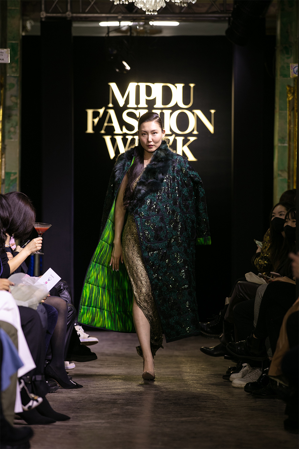 MPDU Fashion Week: Zoson брэндийн цуглуулга дахь гоёлын зүймэл урлал (фото 10)