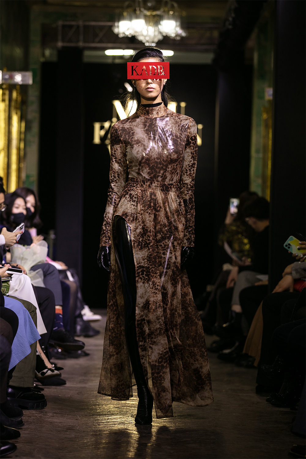 MPDU Fashion Week: KADR брэндийн "Ялгаварлан гадуурхалтыг зогсооцгооё" уриатай цуглуулга (фото 8)