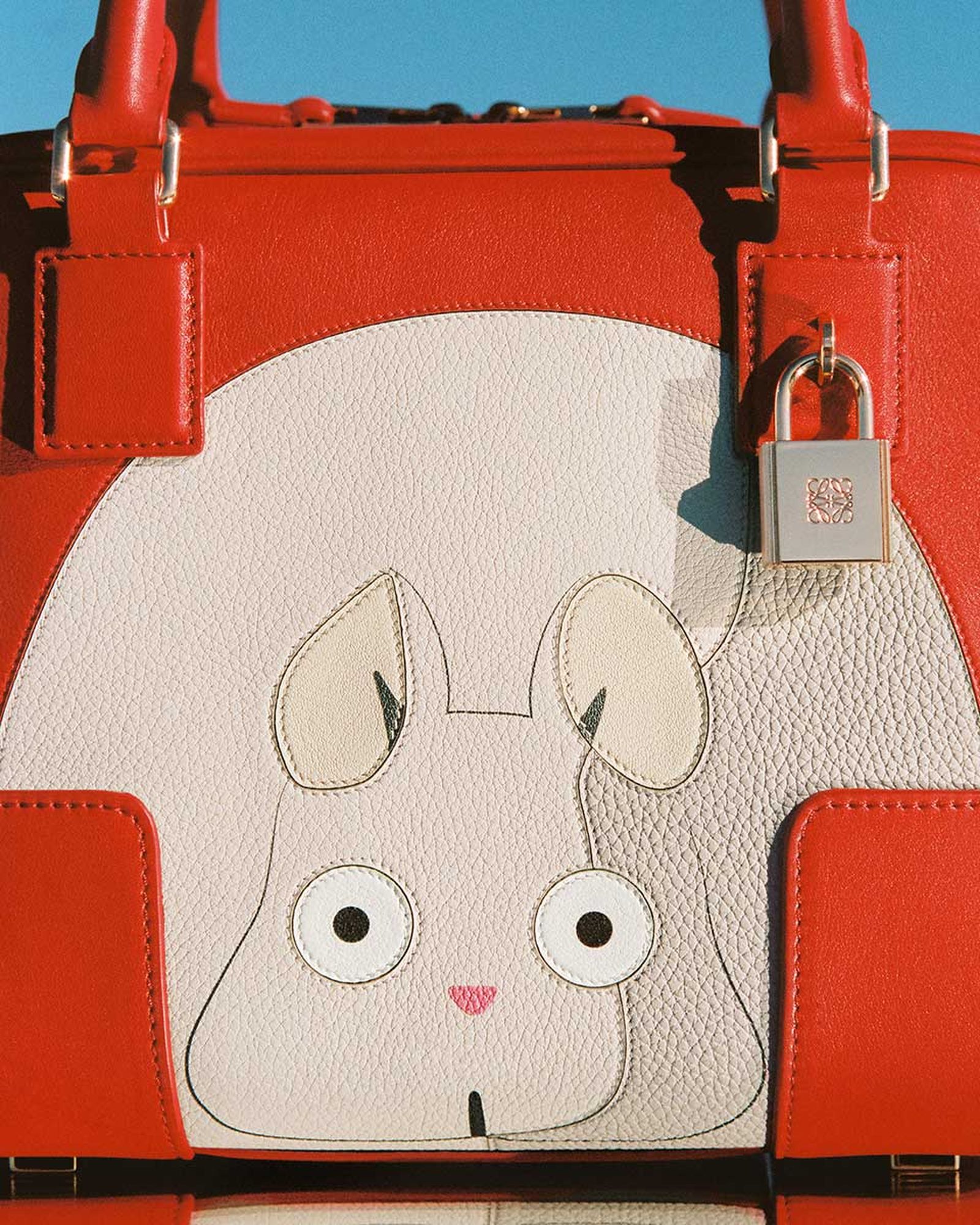 Loewe брэнд “Spirited Away” анимейшний сэдэвтэй цуглуулга гаргана (фото 3)