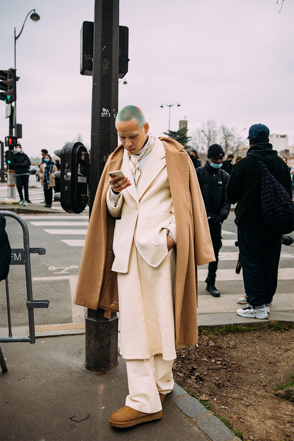 Парисын эрэгтэй загварын долоо хоног дээрх шилдэг street style төрхүүд (фото 47)